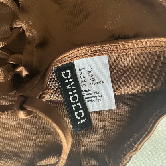 H&M Satin Lace Up Corset Top - Picture 3 of 3